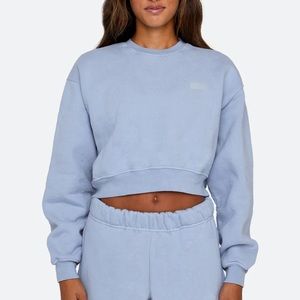 set active cropped crewneck